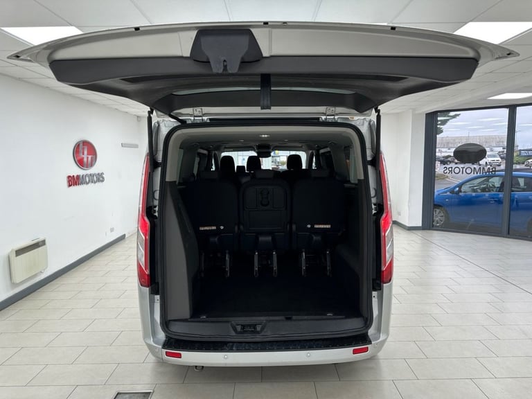 2020 Ford Tourneo Custom 2.0 EcoBlue 130ps L/R 8 Seater Titanium Auto MPV DIESEL Automatic