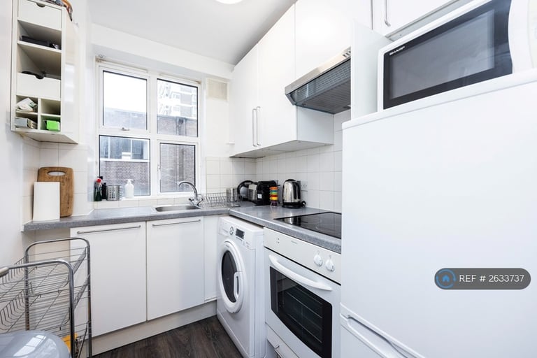1 bedroom flat in Edgware Road, London, W2 (1 bed) (#2633737)