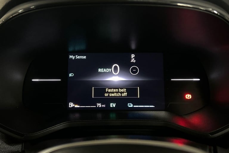 2024 Renault Clio 1.6 E-TECH techno Hatchback 5dr Petrol Hybrid Auto Euro 6 (s/s) (145 ps) HATCHB...