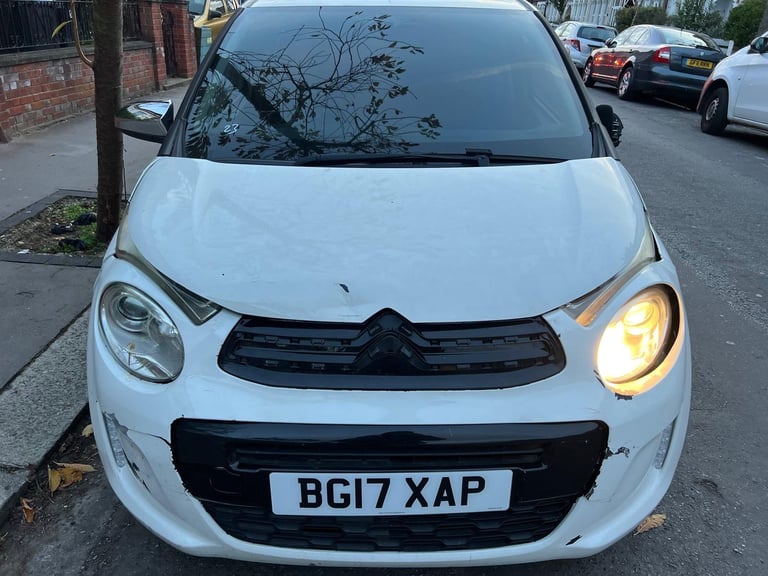 2017 Citroen C1 1.2 Flair spec Petrol ULEZ free £20 Road Tax ** PROJECT **
