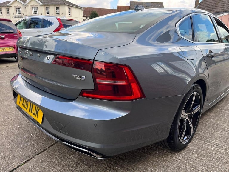 VOLVO S90 2.0 T4 GPF R-Design Auto Euro 6 (s/s) 4dr 2019