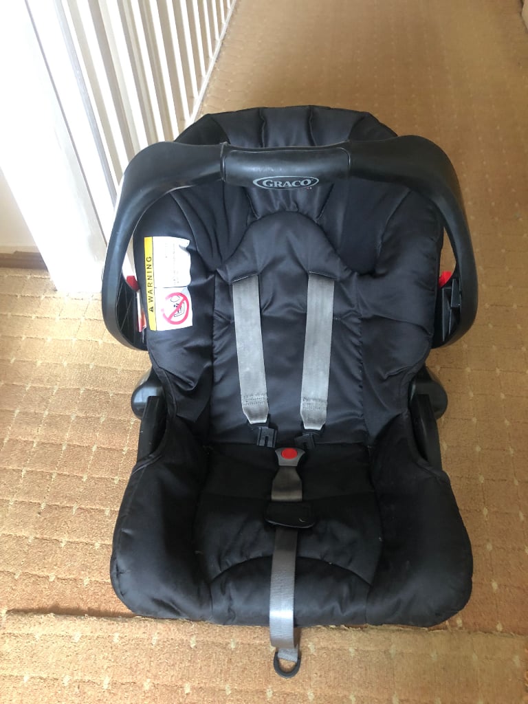 Graco child’s car seat