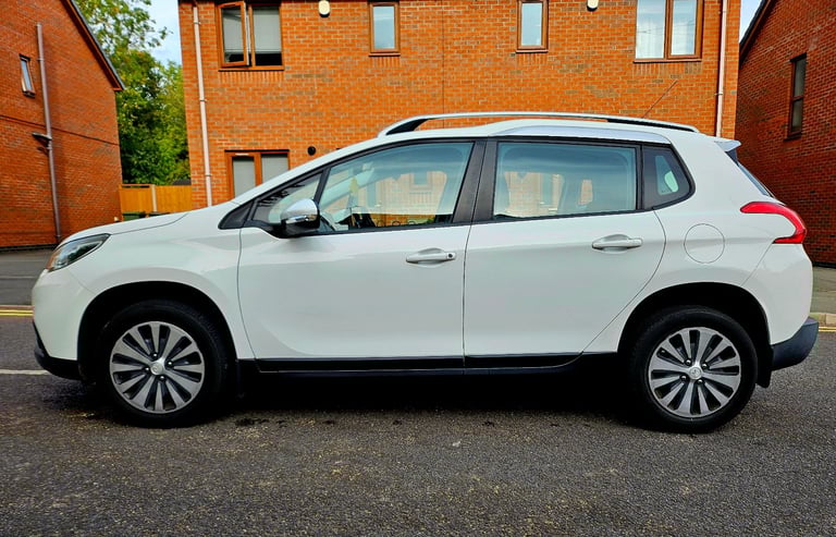 Peugeot 2008 Active, 1.6 Diesel, AUTOMATIC, 46K LOW MILEAGE!