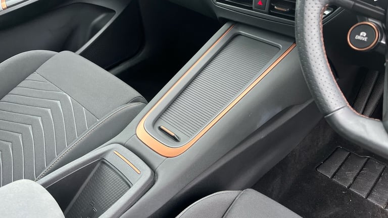 2025 Cupra Born 170kW e-Boost V1 59kWh 5dr Auto Electric Hatchback Hatchback Electric Automatic