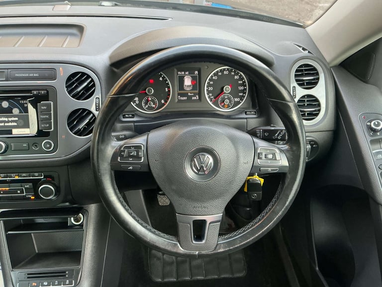 2014 Volkswagen Tiguan 2.0 Tiguan Match TDI BlueMotion Technology 4Motion 4WD 5dr SUV Diesel Manual