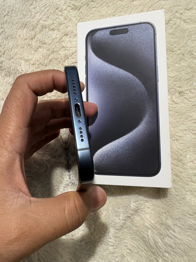 iPhone 15 Pro Max 256gb Blue Titanium 