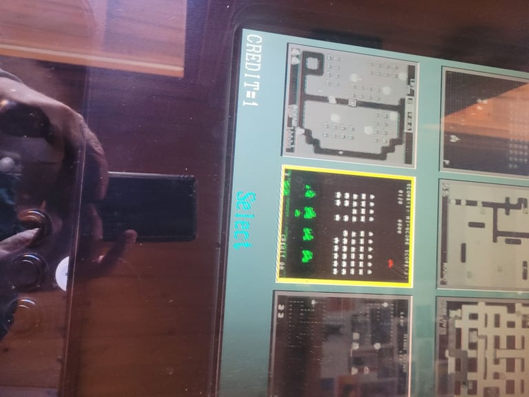 Retro Arcade Gameing Table Top for 1 or 2 players 