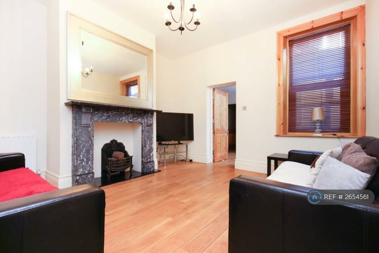 image for 4 bedroom house in Shortridge Terrace, Newcastle Upon Tyne, NE2 (4 bed) (#2654561)
