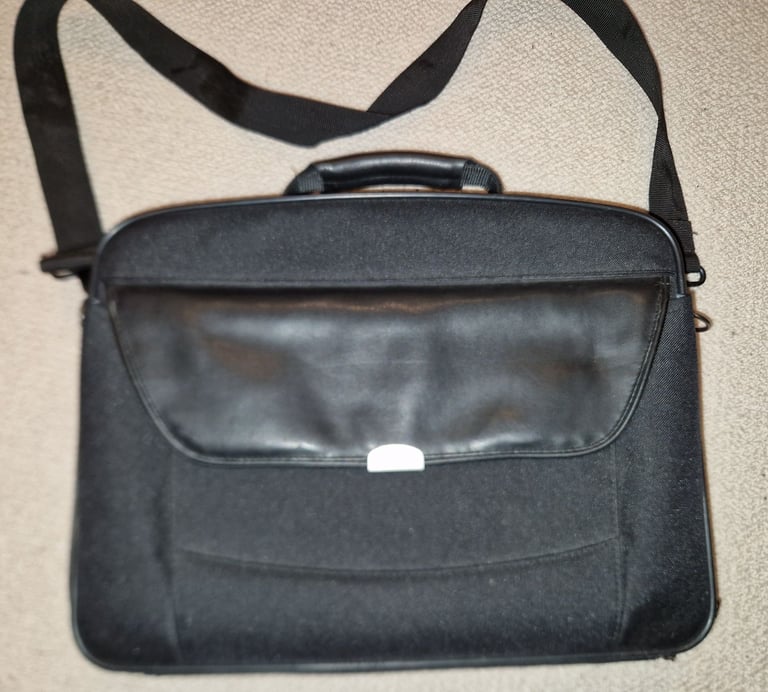 Dicota Laptop bag