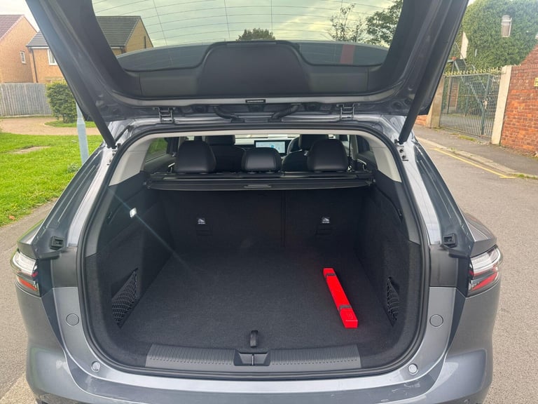 2025 MG MG HS 1.5 Hybrid+ Trophy SUV 5dr Petrol Hybrid Auto Euro 6 (s/s) (224 ps) ESTATE Petrol/E...