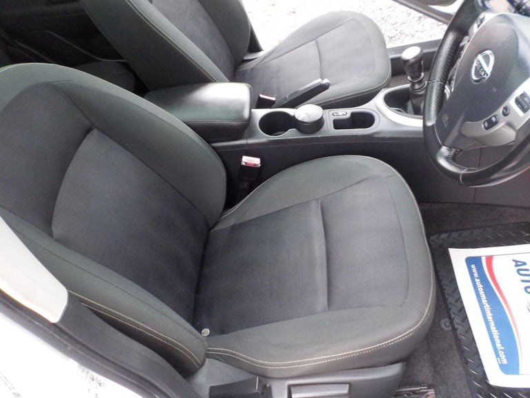2012 Nissan Qashqai 1.5 dCi n-tec+ 2WD Euro 5 5dr HATCHBACK Diesel Manual