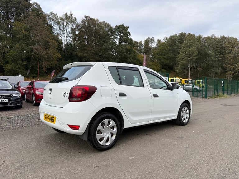 2017 Dacia Sandero 1.2 16V Ambiance 5dr HATCHBACK Petrol Manual