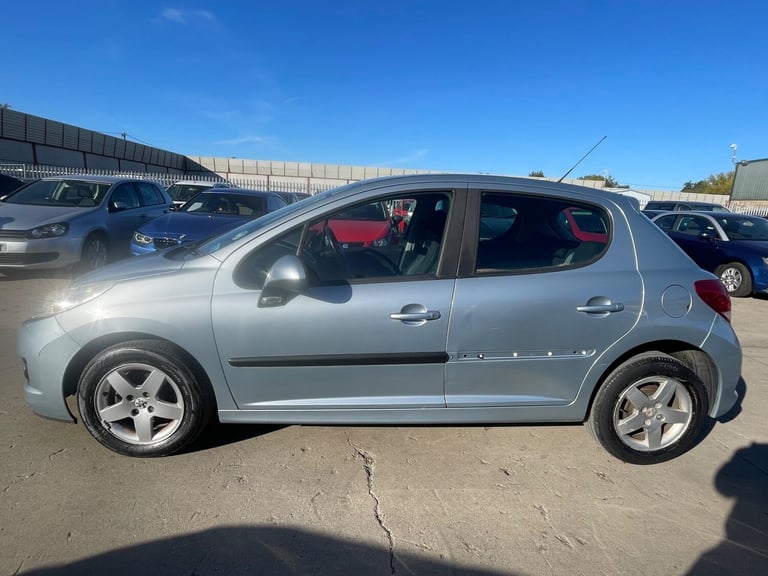 2009 Peugeot 207 1.4 Verve Euro 5 5dr HATCHBACK Petrol Manual