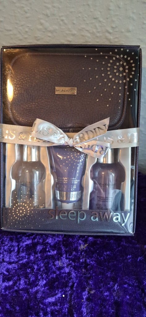 image for Ladies Smelly Gift Sets