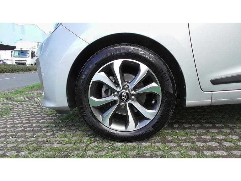 2018 Hyundai i10 1.2 Premium SE 5dr Auto HATCHBACK PETROL Automatic