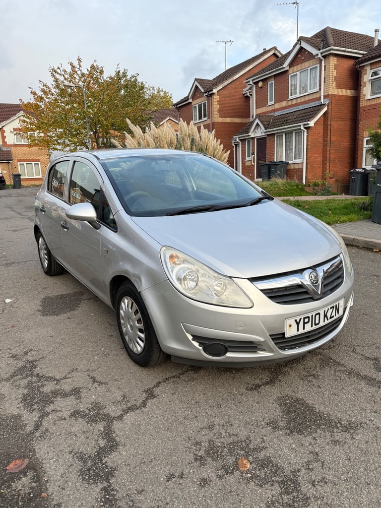 image for Vauxhall, CORSA, Hatchback, 2010, Manual, 996 (cc), 5 doors