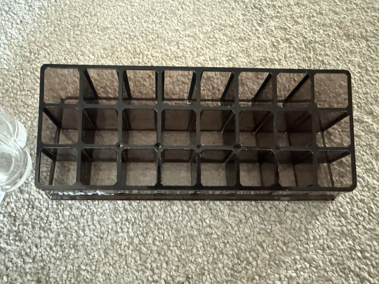 LIPSTICK STORAGE BOXES