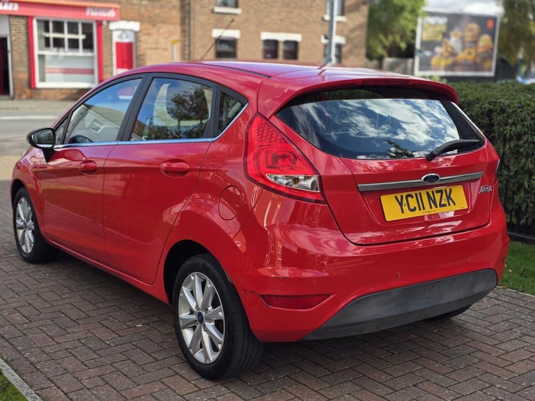 2011 Ford Fiesta 1.4 Zetec 5dr HATCHBACK PETROL Manual