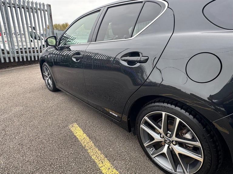 2016 Lexus CT 1.8 200h F Sport Hatchback 5dr Petrol Hybrid CVT Euro 6 (s/s) (136 ps) Hatchback Pe...