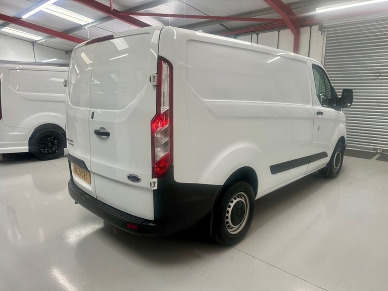 2021 21 FORD TRANSIT CUSTOM 2.0 300 ECOBLUE LEADER L1 SWB 130 BHP * 25,235 * AIR