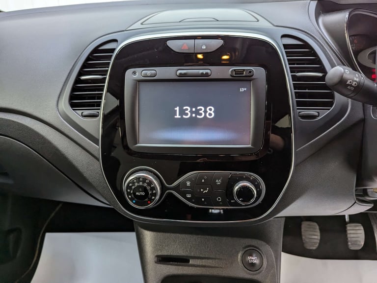 2018 Renault Captur 0.9 Captur Iconic TCe 5dr SUV Petrol Manual