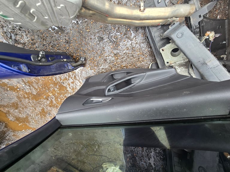 Ford Focus Mk3 Rear Complete SINGLE Door Complete Blue Breaking Parts