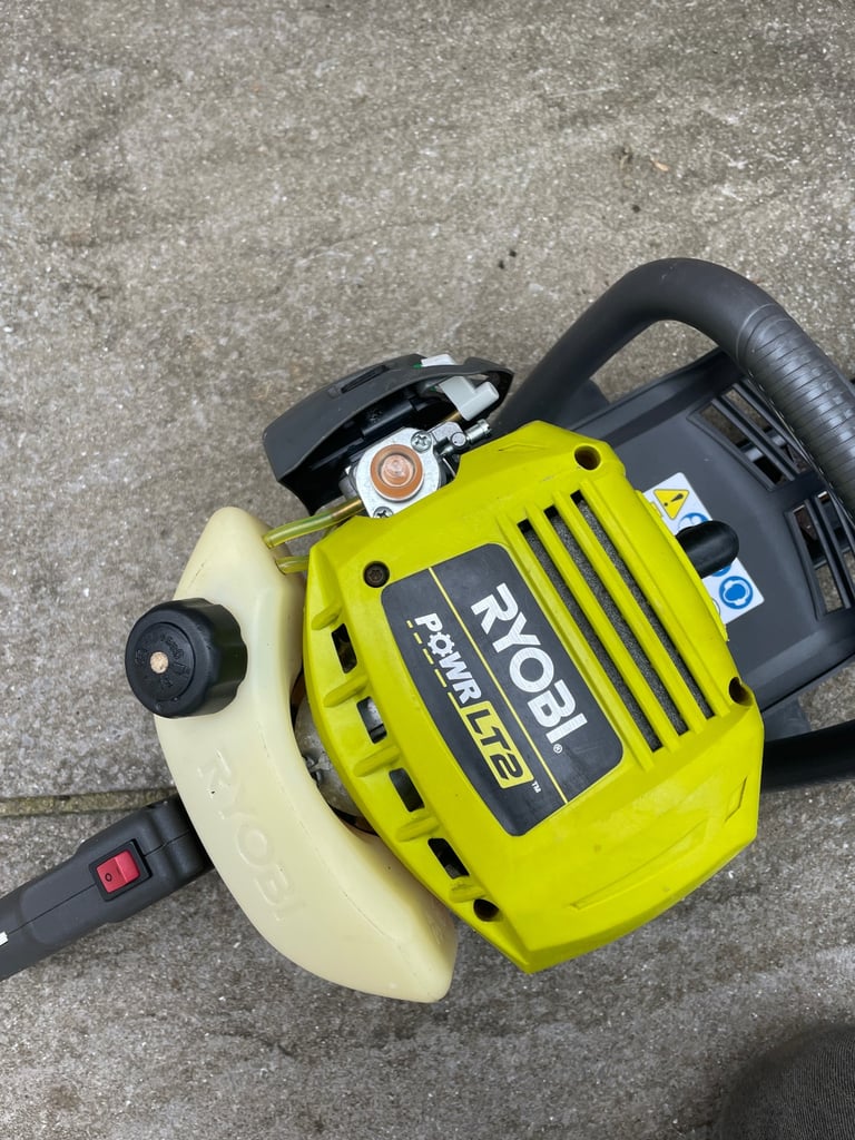 Ryobi Petrol Hedge trimmer 