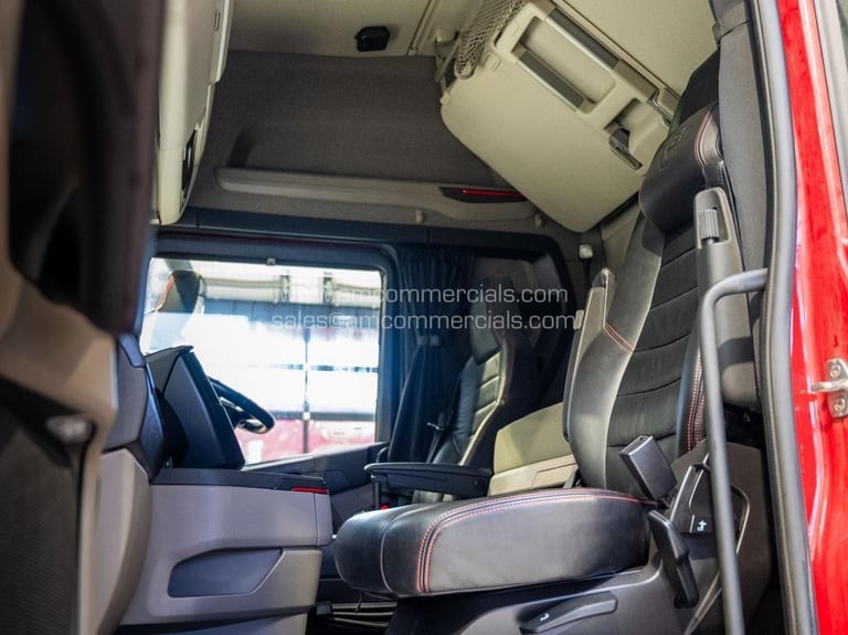 2021 (21) SCANIA 580S V8 HIGHLINE 6X2 TAG AXLE