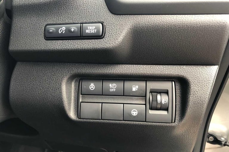 2022 Nissan Leaf 110kW N-Connecta 39kWh 5dr Auto HATCHBACK Electric Automatic
