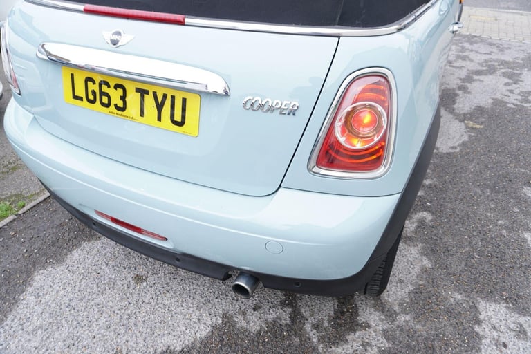 2013 MINI Convertible 1.6 Cooper 2dr CONVERTIBLE PETROL Manual