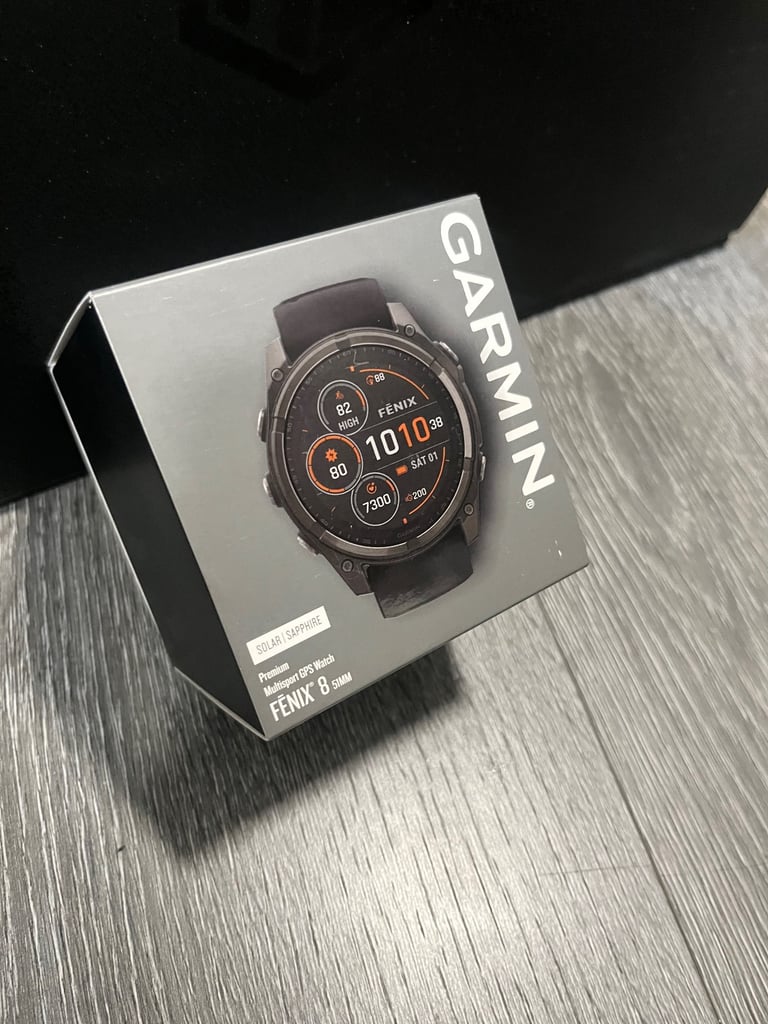 Garmin fenix 8 solar sapphire 