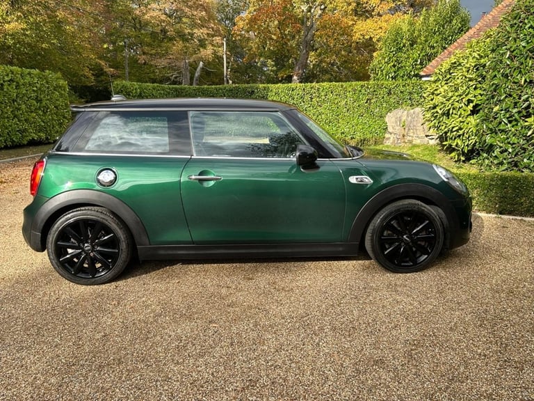 2014 MINI Hatch 2.0 Cooper S Hatchback 3dr Petrol Manual Euro 6 (s/s) (192 ps) Hatchback Petrol M...