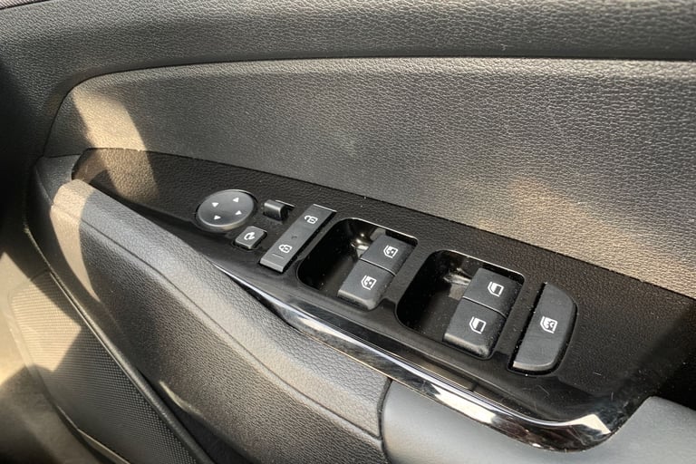 2022 Kia Sportage 1.6T GDi ISG 3 5dr Estate Petrol Manual