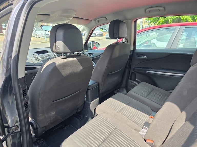 2016 Vauxhall Zafira 1.4i Turbo Exclusiv Auto Euro 6 5dr MPV Petrol Automatic