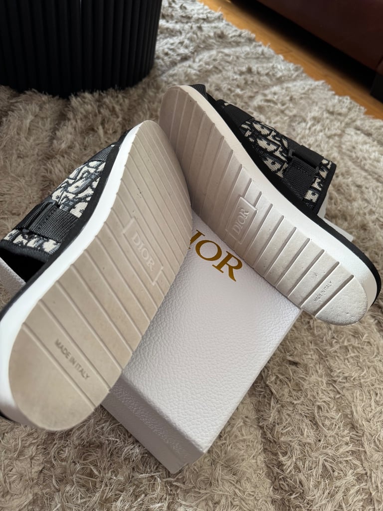 Dior Alpha Slides Sandals - Men’s UK 9 - EU 43 - New with Box