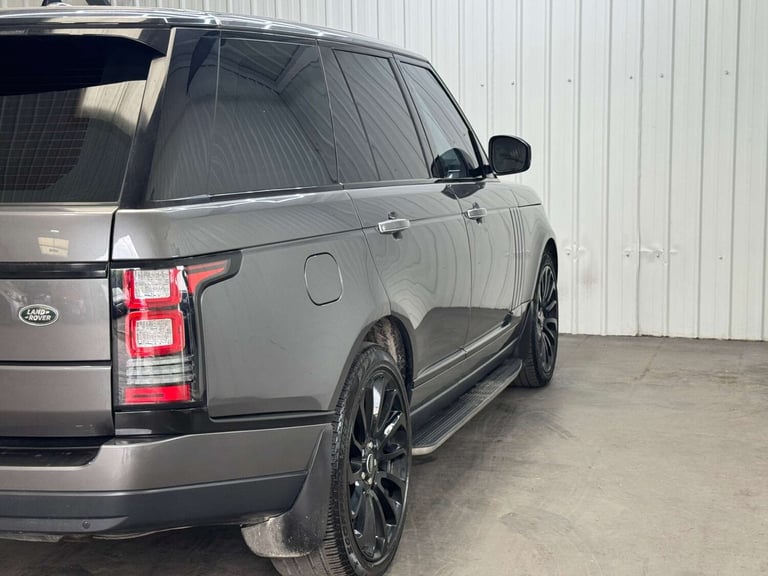 2015 Land Rover Range Rover 4.4 SDV8 Vogue SE 4dr Auto ESTATE DIESEL Automatic