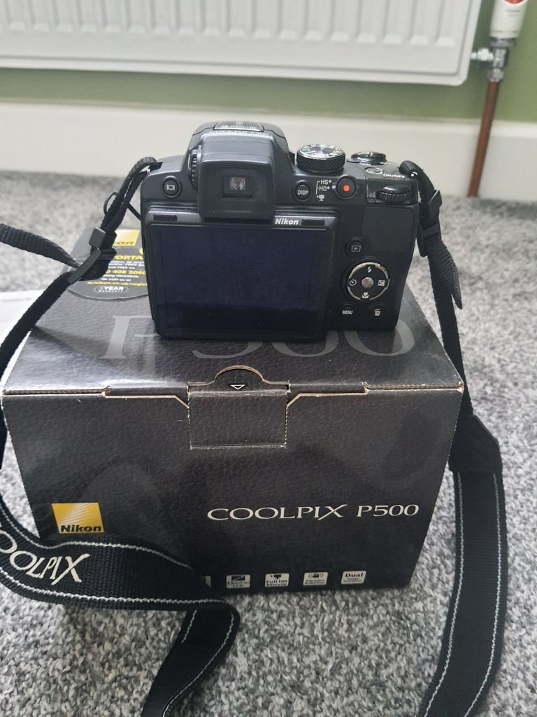 Nikon Coolpix P500