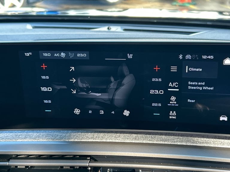 2025 Peugeot 5008 1.2 Hybrid 136 GT 5dr e-DSC6 HATCHBACK PETROL Automatic