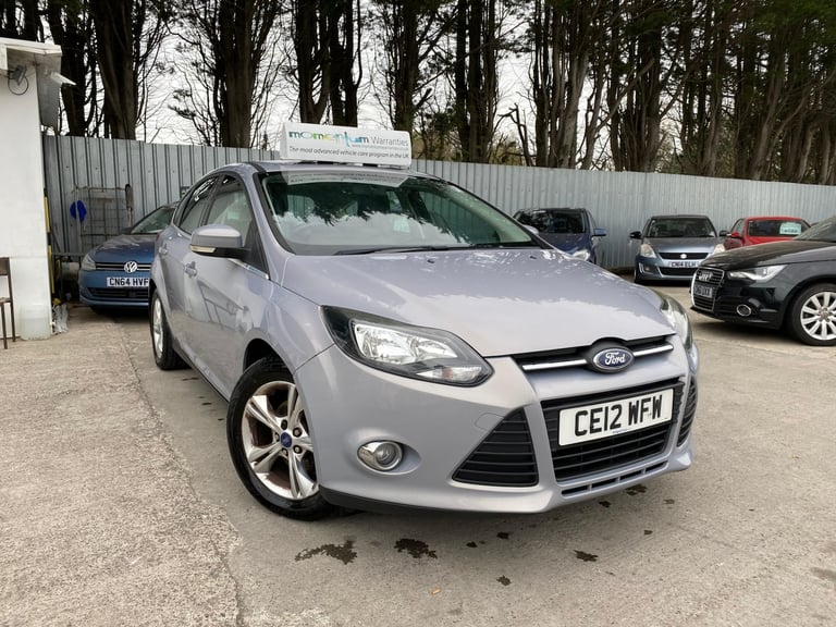 2012 Ford Focus 1.6 125 Zetec 5dr Powershift HATCHBACK Petrol Automatic