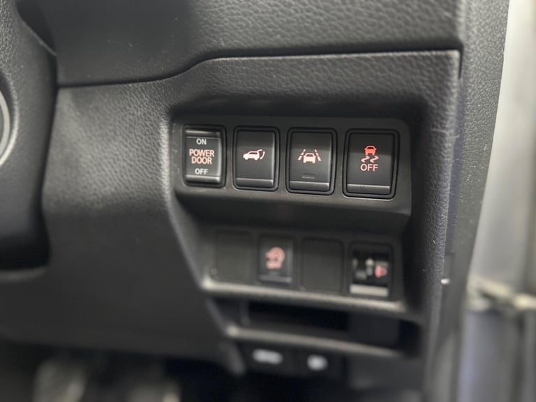 2018 Nissan X-Trail 1.6 dCi N-Connecta Euro 6 (s/s) 5dr ESTATE Diesel Manual