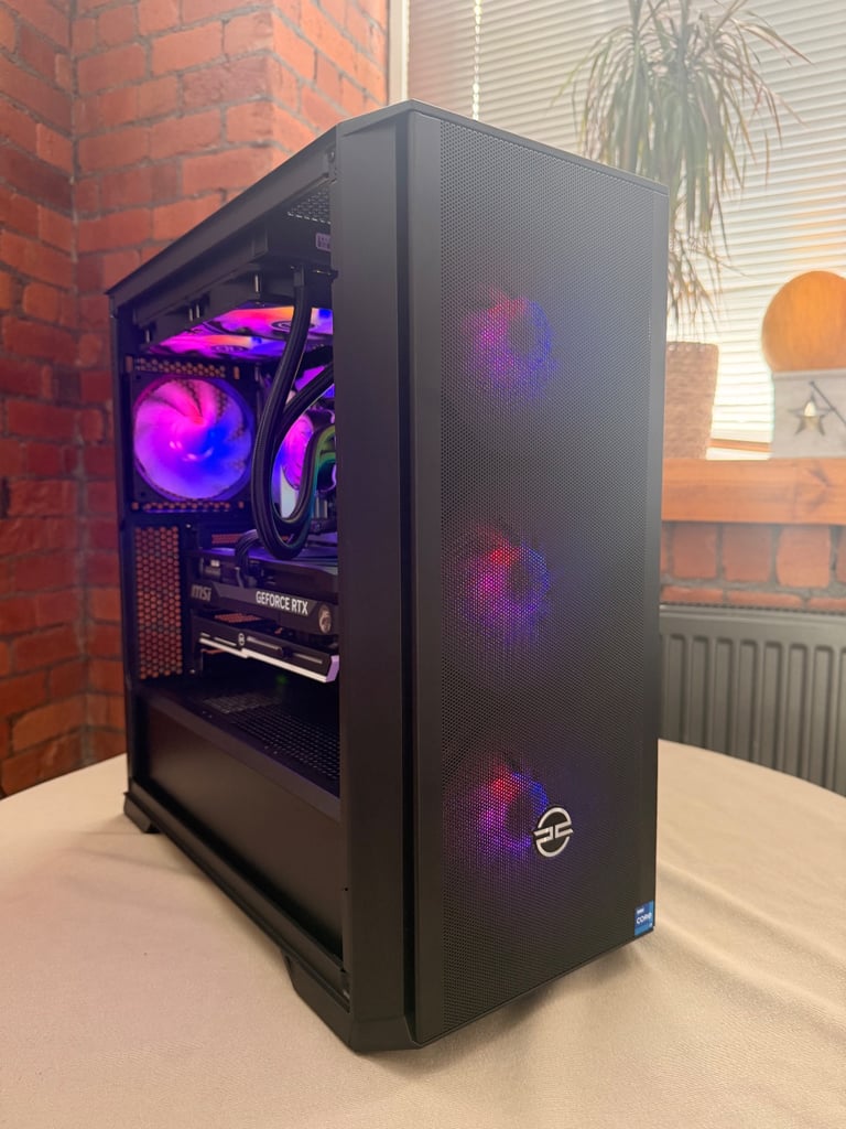 image for *Brand new* GAMING PC * Intel i7 14700KF * RTX 5070Ti 16Gb OC * Corsair * Samsung * 