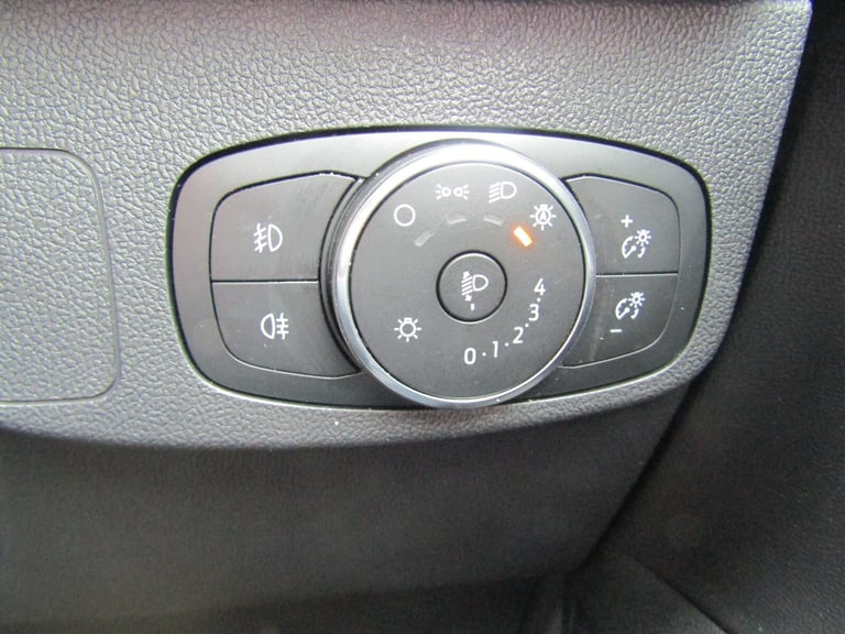 2023 Ford Focus 1.0T EcoBoost ST-Line 5dr - 1 Owner / Protection Pack Hatchback Petrol Manual