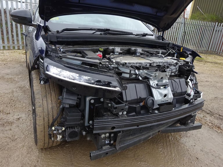 2024 24 REG RENAULT MEGANE TECHNO+ EV ELECTRIC AUTO DAMAGED SALVAGE