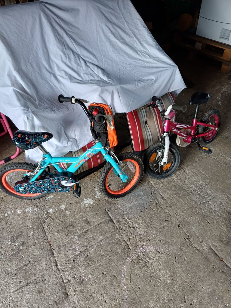 Childs bicycles 