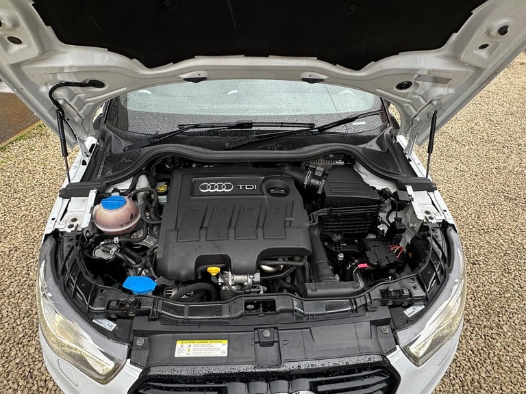 2015 Audi A1 1.6 TDI S Line Style Edition 3dr HATCHBACK DIESEL Manual