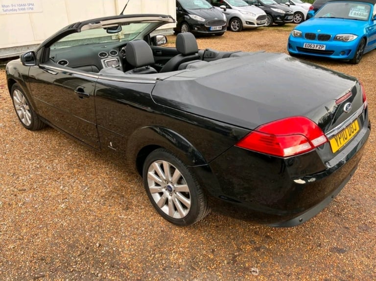 Ford Focus Cabriolet!1 year MOT 05.2026. - Image 3