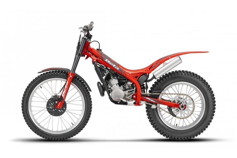 image for 2026 BETA EVO 80 SENIOR - CHILDREN'S PETROL BIKE - AVAILABLE TO ORDER