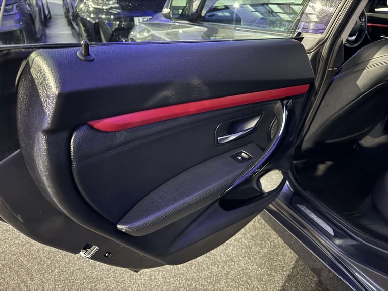 2014 BMW 3 Series 2.0 320d Sport GT Auto 5dr Hatchback Diesel Automatic