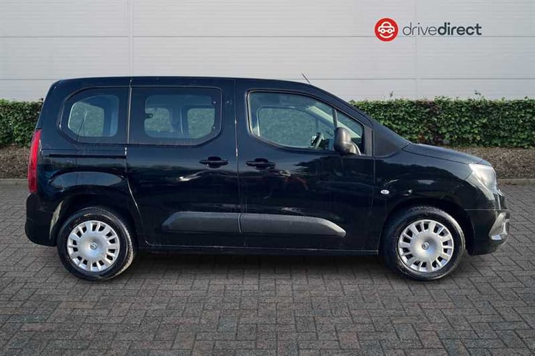2022 Vauxhall Combo Life 1.5 Turbo D Edition 5dr MPV DIESEL Manual