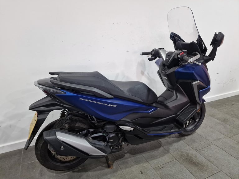 2021 Honda Forza 350, Heated Grips, Electric Screen, UnderSeat Storage, NSS350